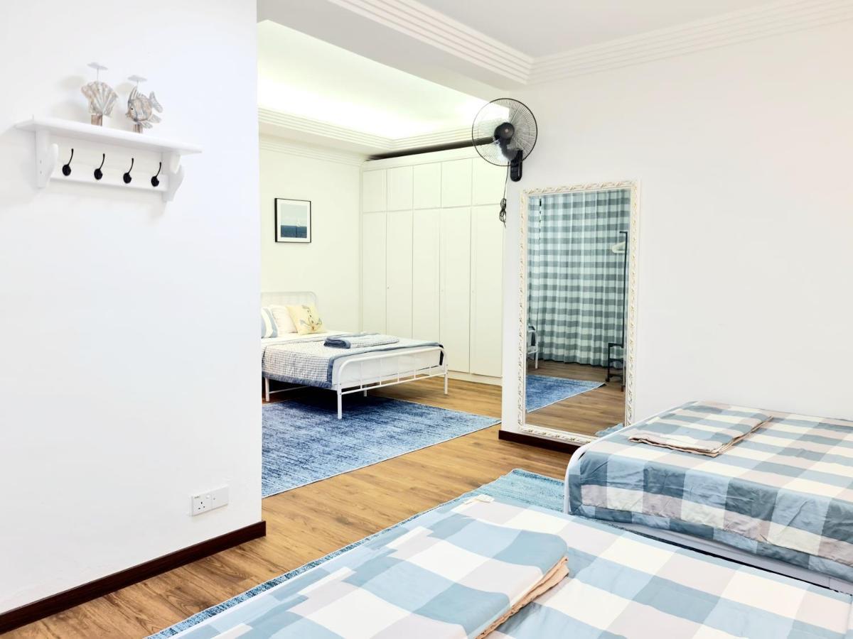 527 Beachhouse L 5 Bedroom With Swimming Pool - 3Min Walk To The Beach Tanjung Bungah  Exterior photo