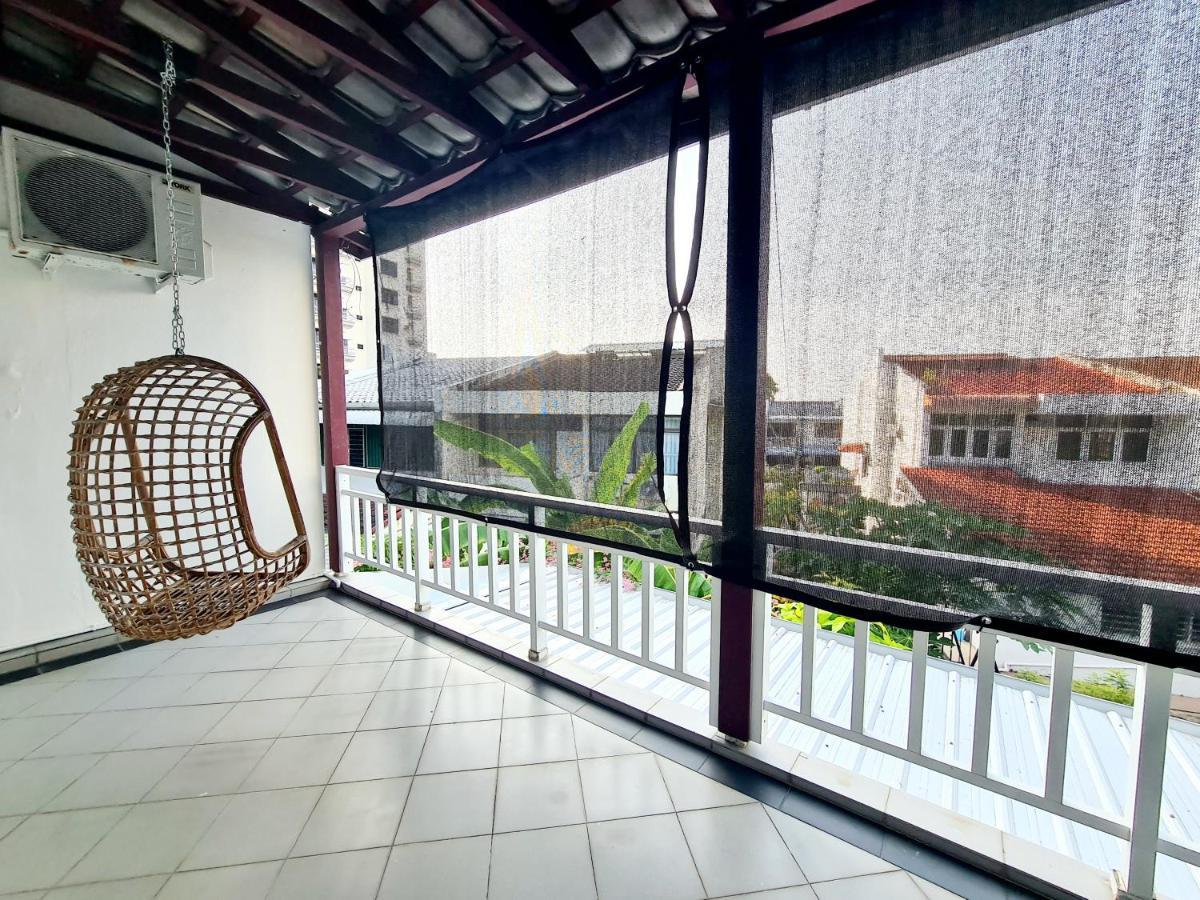 527 Beachhouse L 5 Bedroom With Swimming Pool - 3Min Walk To The Beach Tanjung Bungah  Exterior photo